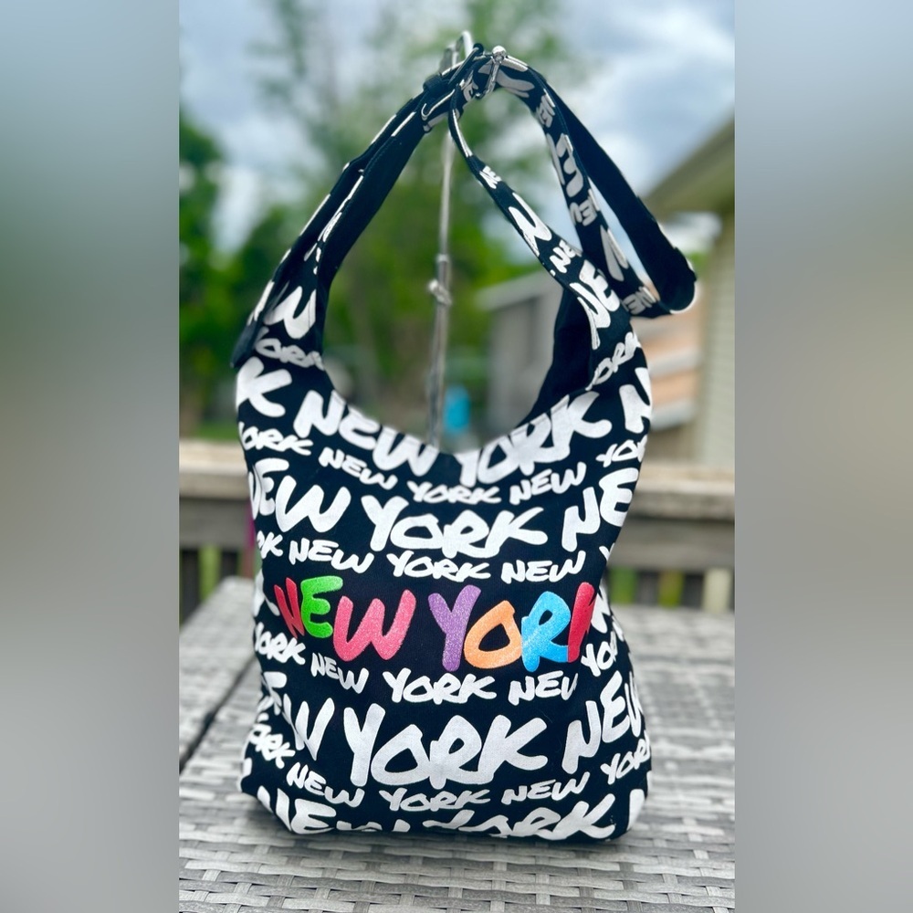 Arkash New York 100% Canvas Crossbody Tote Bag - Picture 1 of 12